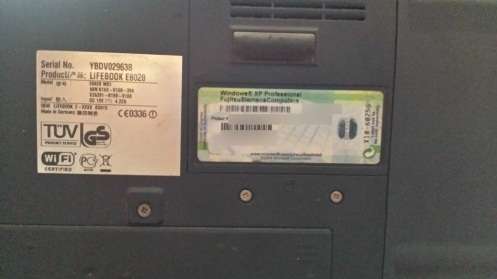 Laptop with Accessories: Lifebook E8020 Fujitsu/Siemens