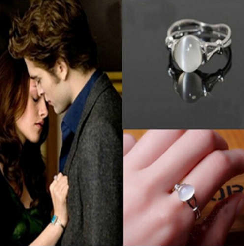 Twilight - bella's moon opal ring