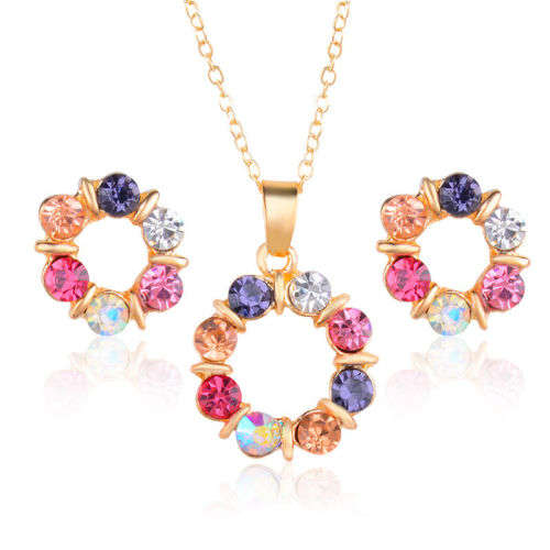 Gorgious 9 CT gold filled pendant and earrings