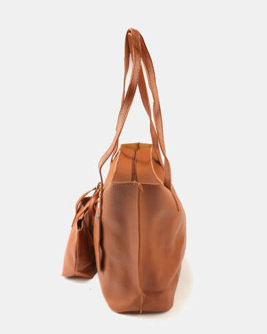 JOY COLLECTABLES 4 piece hand bag set!!!