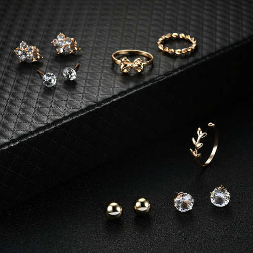 8 Piece ring  and earring set... Absolutely stunning!!