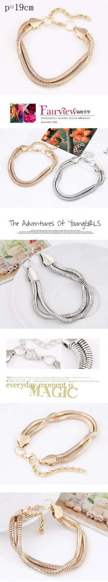 9ct Gold plated link bracelet...