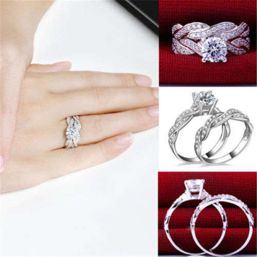 Stunning Engagement ring with Cubic zircons...