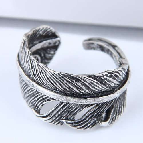 Feather ring