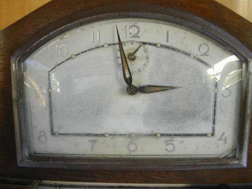 ANTIQUE PETER MANTEL CLOCK!!  DO NOT MISS OUT!!