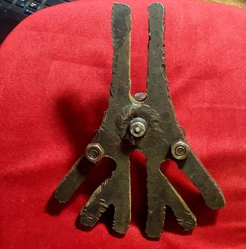 ANTIQUE BLACKSMITH SWAGE BLOCK