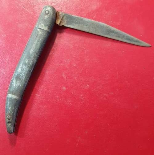 ANTIQUE OKAPI FOLDING KNIFE. CARBON STEEL. 21 CM LONG