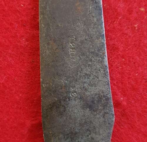 3 X VICTORIAN ERA KNIFES. WOOD AND BRASS HANDLES.