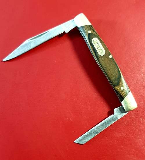 VINTAGE BUCK 375 DEUCE POCKET KNIFE.