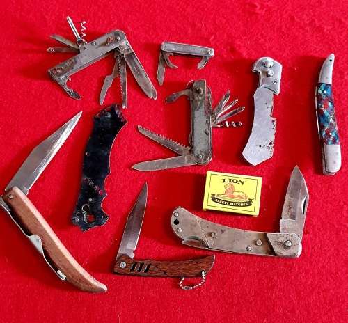 VINTAGE FOLDING KNIFES AND PARTS AS RESTOURATION JOB !!