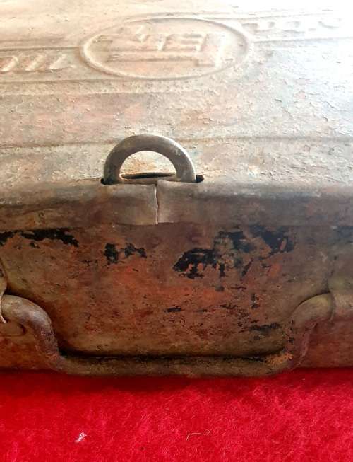 ANTIQUE TOYOTA MOTOR TEQ STEEL TOOL BOX !! SCARCE FIND !!