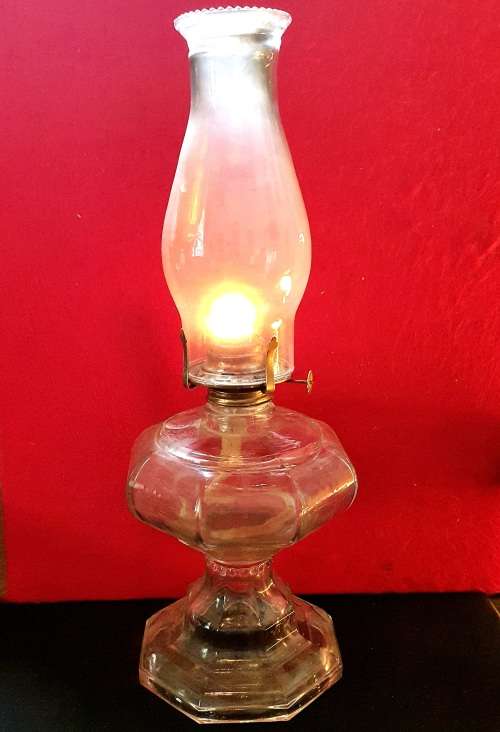 HUGE  ANTIQUE GLASS PARAFFIN LAMP 45CM HIGH . WORKING.