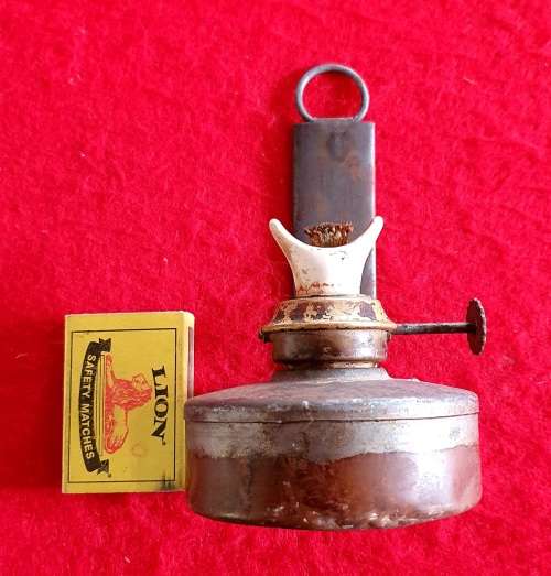 ANTIQUE SAS / SAR BRASS / COPPER/  PORCELAIN OIL LAMP .