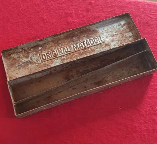 ANTIQUE ORIGINAL MATADOR STEEL TOOL BOX