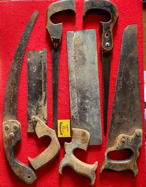 ANTIQUE MIX LOT WOOD SAWS !! SCARCE FIND !! 6X . ALL ORIGINAL HANDLES.
