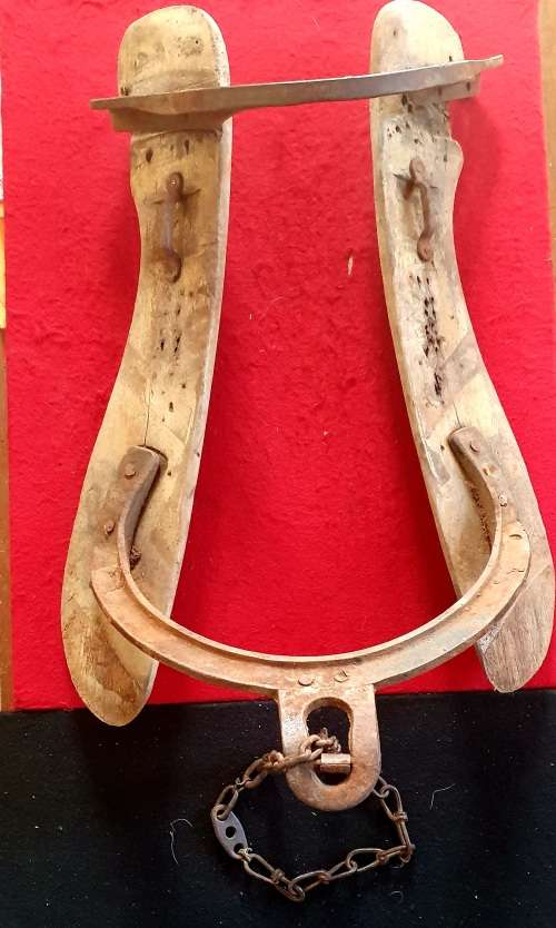 ANGLO BOER WAR HORSE SADDLE FRAME SALVAGED FROM DEELFONTEIN KAROO.WOOD AND CAST IRON.