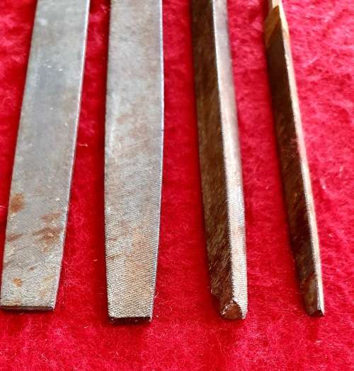 ANTIQUE 10 PIECE FILE SET FOR METAL WITH CAST IRON UNIVERSAL HANDLE. 70 MORE ITEMS ON SAME AUCTION !
