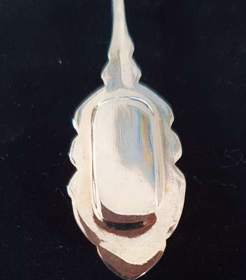 6 X VINTAGE PORCELAIN and STAINLESS TEASPOONS. FLOWER DESIGN. STUNNING DETAIL !!