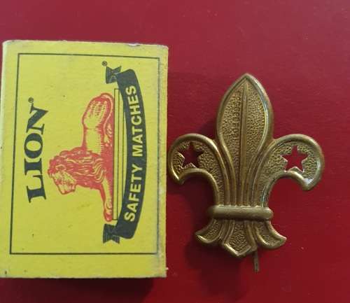 1909 FIRST PATTERN BOY SCOUTS LEADER BADGE. ULTRA RARE !!