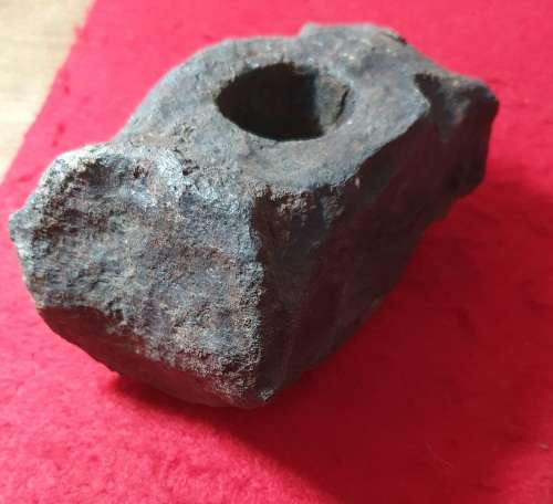 ANCIENT SLEDGE HAMMER HEAD.