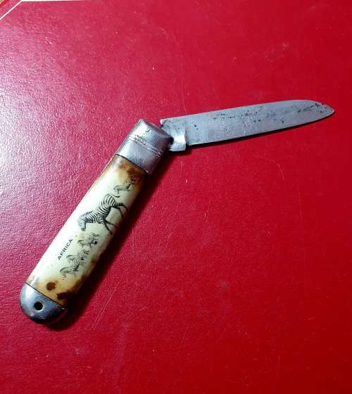 ANTIQUE RICHARDS SHEFFIELD FOLDING KNIFE. 14CM LONG.