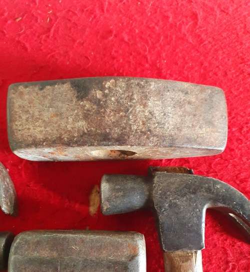 8 X ANTIQUE TO VINTAGE HAMMER COLLECTION. INCL. HUGE FORGING HAMMERS !! ONE BID FOR ALL.