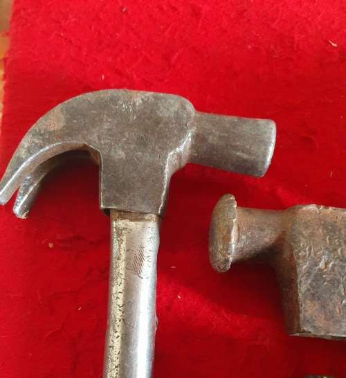 8 X ANTIQUE TO VINTAGE HAMMER COLLECTION. INCL. HUGE FORGING HAMMERS !! ONE BID FOR ALL.