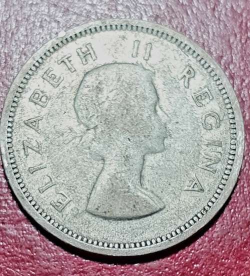 1953 1 Shilling - Elizabeth II 1st portrait. (.500) 5.66 g