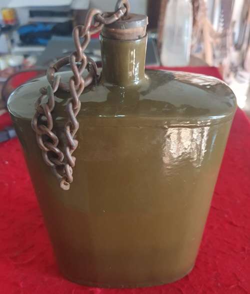 WW2 BRITISH MKVII ENAMEL WATER BOTTLE . ORIG. CORK . LEATHER STRAPS.