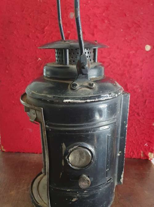 HUGE ANTIQUE RAILWAY SIGNAL LAMP. THE ADLAKE NON SWEATING LAMP. ULTRA SCARCE !!!