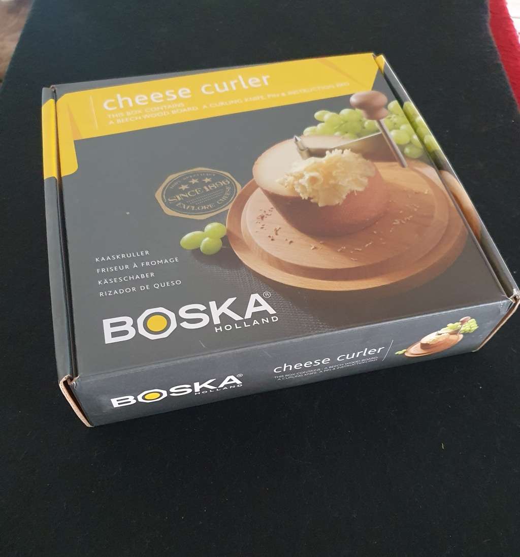 NEW BOSKA HOLLAND CHEESE CURLER. UNOPENED IN THE BOX. UNWANTED GIFT. VALUE OVER R2400 !!