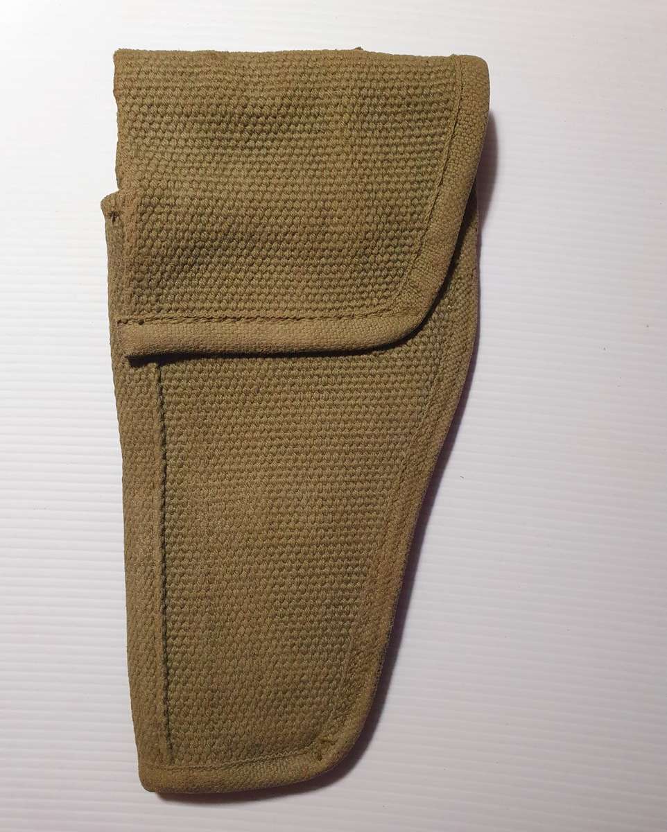 KOEVOET ISSUED P38 OR Z88 PISTOL HOLSTER.