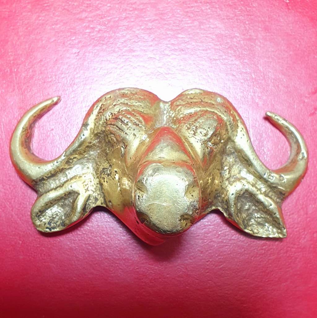 HUGE 32 BATTALION BUFFALO . SOLID BRASS. MADE FROM R1. / 7.62MM SHELLS.