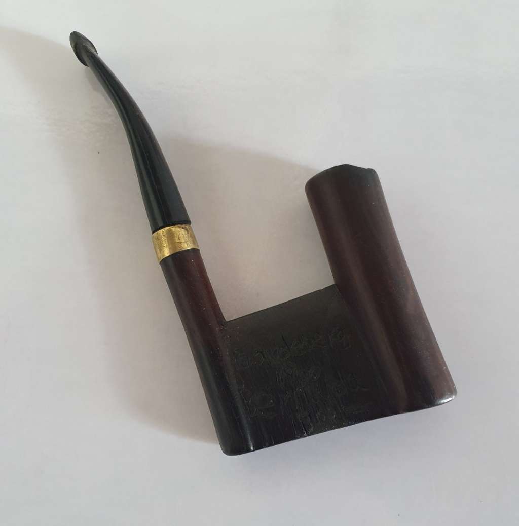 ANGLO BOER WAR. POW SMOKING PIPE. BERMUDA. GERT COEZEE.