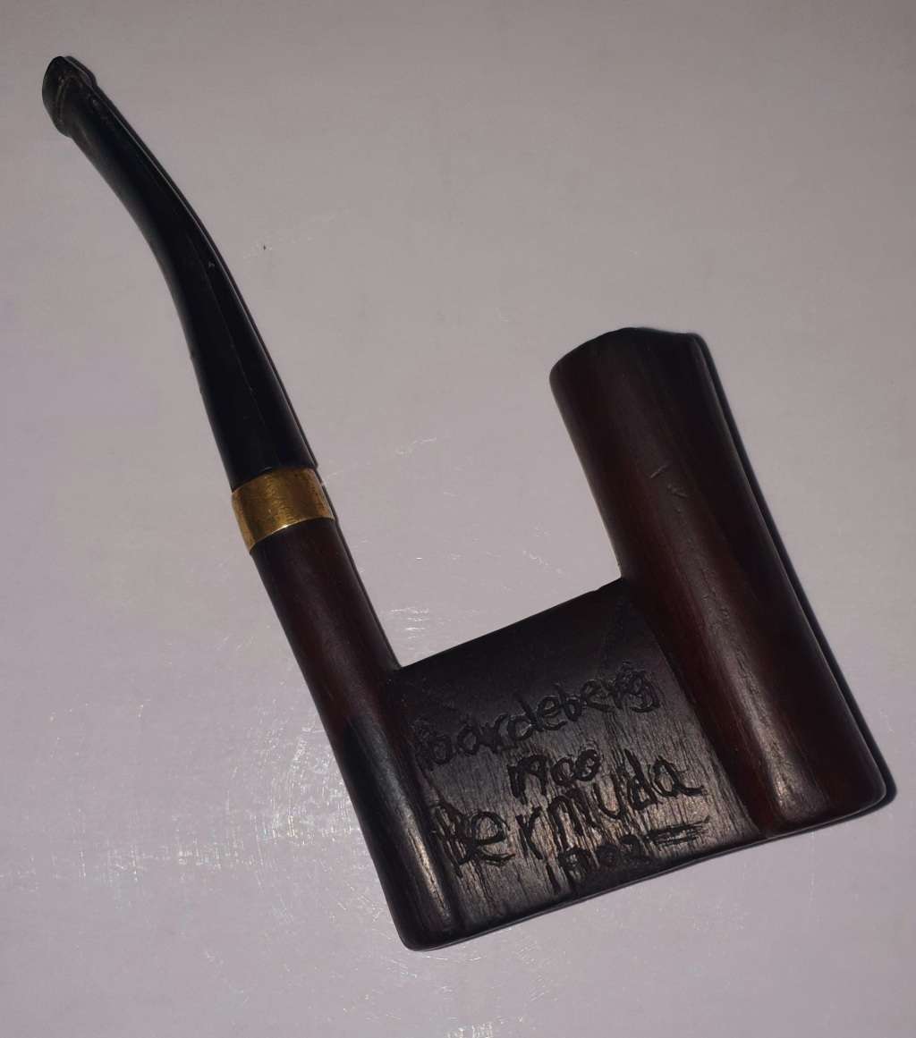 ANGLO BOER WAR. POW SMOKING PIPE. BERMUDA. GERT COEZEE.