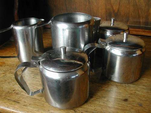 STAINLESS STEEL COFFEE / TEA SET.VINTAGE  5 PIECES