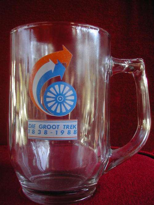 DIE GROOT TREK HERDENKINGS BEKER. 1838- 1988