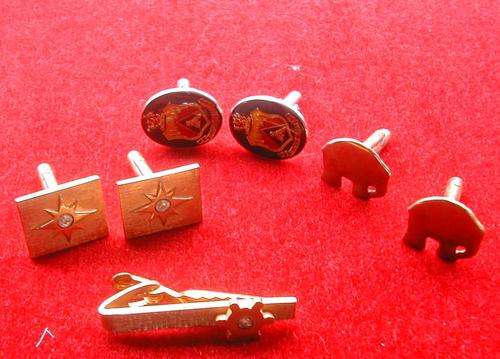 3 PAIRS OF RARE VINTAGE CUFF LINGS WITH TIE CLIP