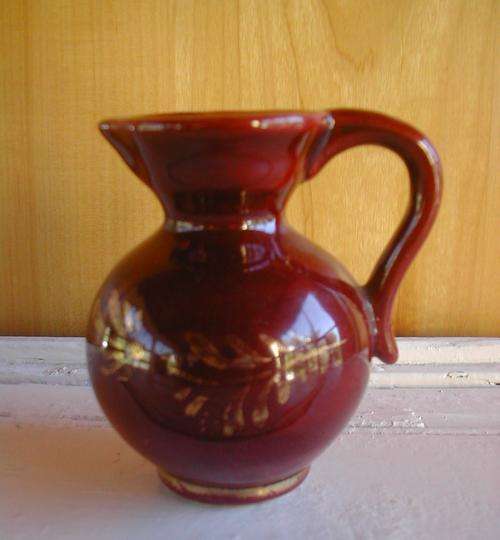 VINTAGE CERAMIC  VASE. MINIATURE !! SIGNED !!!!