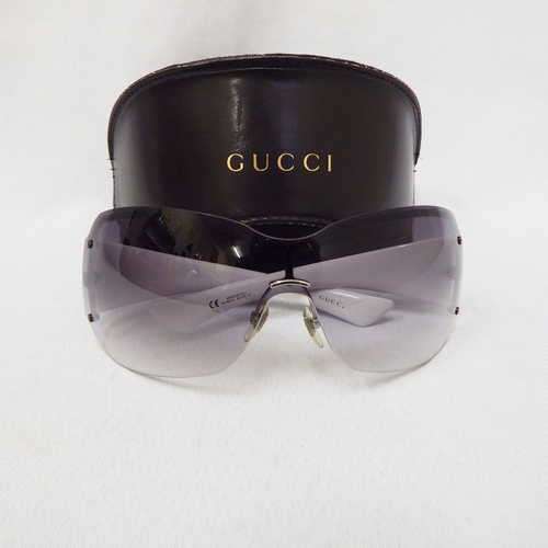 Authentic GUCCI sunglasses - Made in Italy - GG 1825/S Blyo 0 120