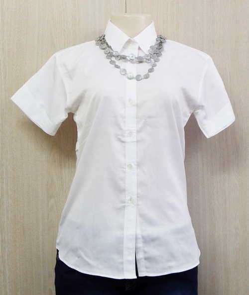 Beautiful white short sleeve ladies shirt - Small