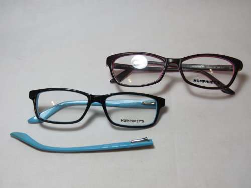 2 Pairs of Humphrey`s Eschenbach broken reading glasses