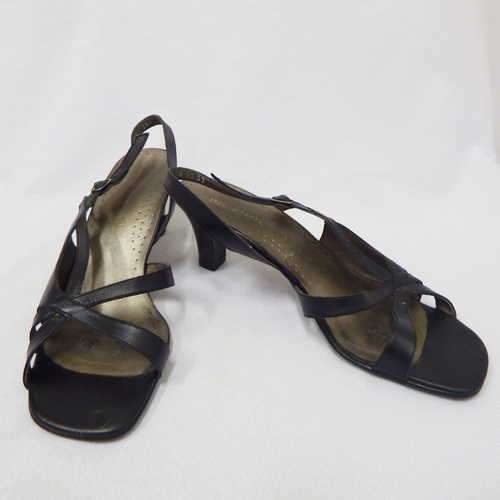 Green Cross Sandals - Black - Size: 8
