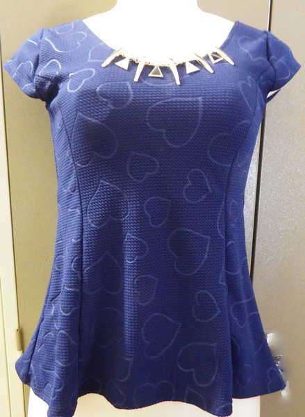 New stretchy navy blue top - Size: 6