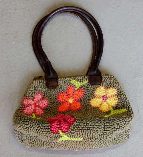 Vintage handbag with leather straps - Beautiful item - Bag size 29 x 32 cm