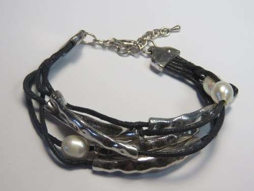 Costume jewellery bracelet with freshwater pearls - Very heavy