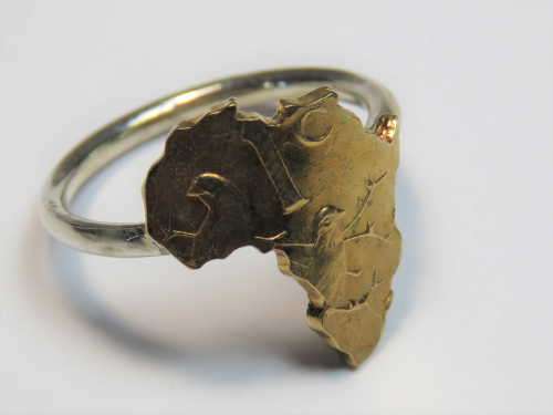 Costume ring with Africa map made with old South Africa 1cent - Size: M