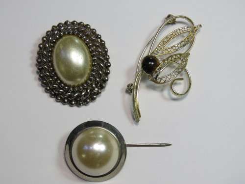 Lot of 3 vintage booches