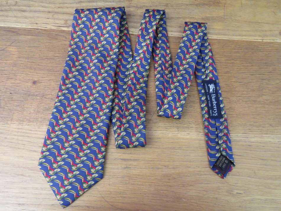 Vintage Burberrys tie - Not sure if authentic