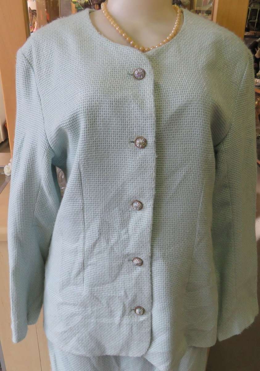 Mode a la Carte `Molly du Toit` winters woman`s suite - Light blue - Jewellery not included